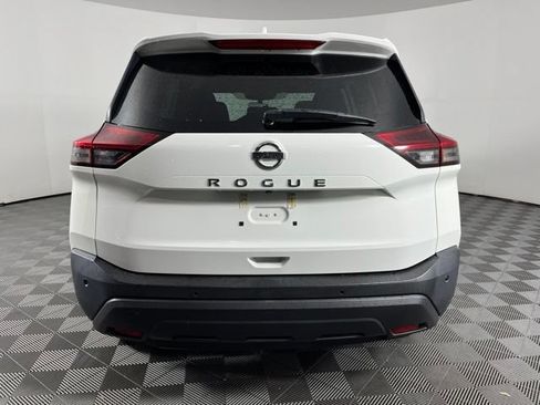 Used 2021 Nissan Rogue S FWD image 10