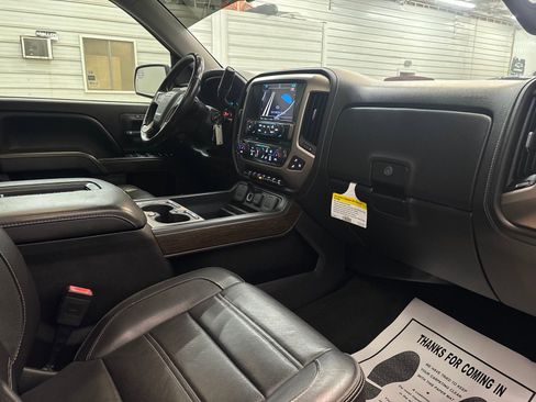 Used 2017 GMC Sierra 1500 Denali w/ Denali Ultimate Package image 28