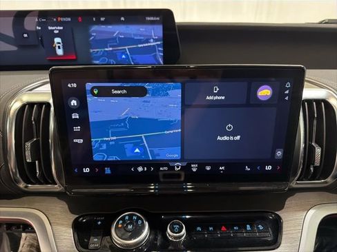 Used 2025 Ford Expedition Max Platinum image 17