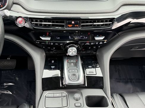 Used 2023 Acura MDX SH-AWD w/ Advance Package image 13