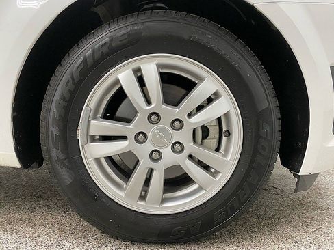 Used 2013 Chevrolet Sonic LT image 23