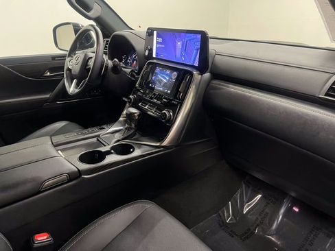 Used 2023 Lexus LX 600 4WD image 10