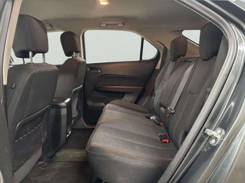 Used 2017 Chevrolet Equinox LT w/ Convenience Package image 14