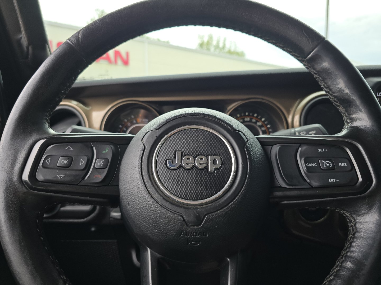Used 2021 Jeep Gladiator Sport AWD/4WD image 33