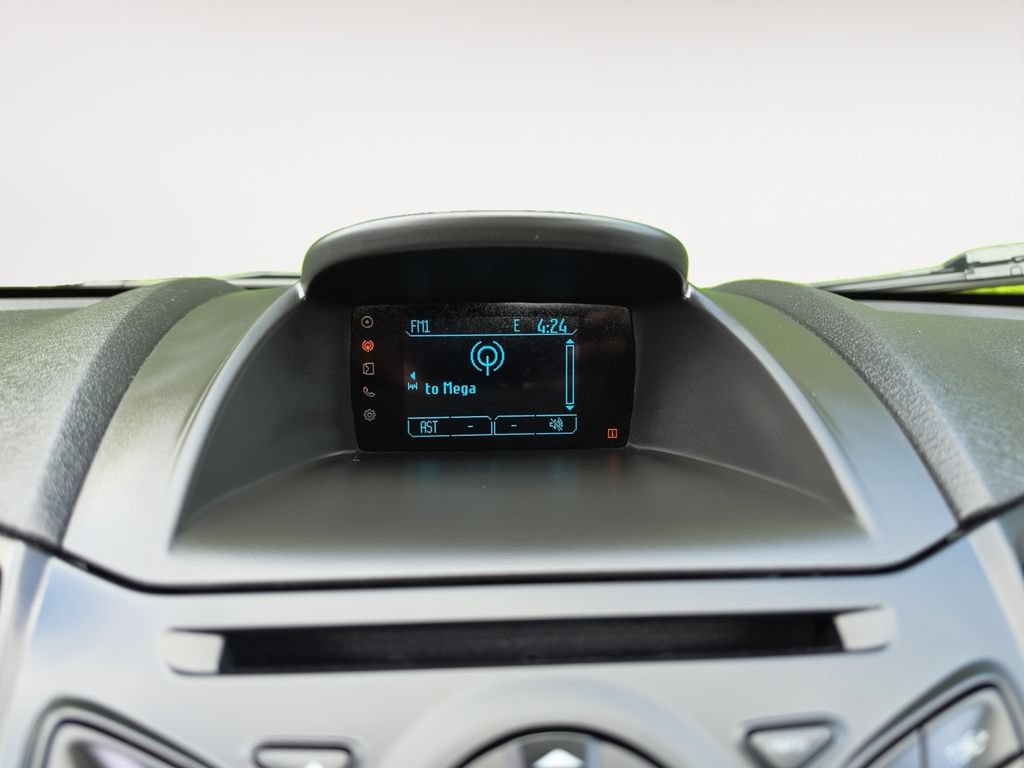 Used 2016 Ford Fiesta SE FWD image 11
