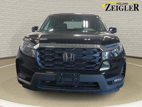 Used 2023 Honda Passport EX-L image 2