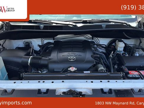 Used 2020 Toyota Tundra SR5 w/ SR5 Upgrade Package image 26