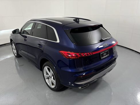 Used 2025 Audi Q5 Premium Plus w/ Premium Plus AWD/4WD image 32