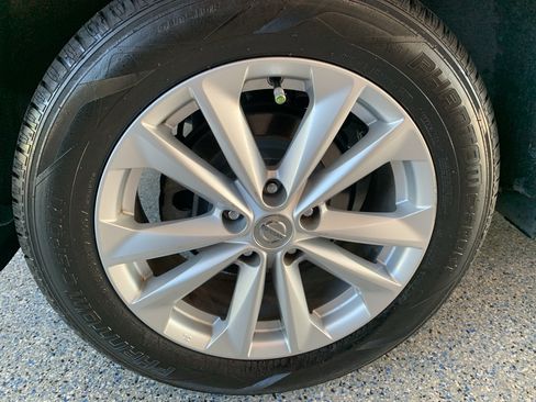 Used 2017 Nissan Rogue Sport SV w/ SV All-Weather Package FWD image 32