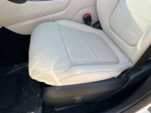 New 2026 Mercedes-Benz GLC 300 image 22