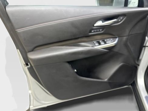 Used 2020 Cadillac XT4 Sport FWD image 32