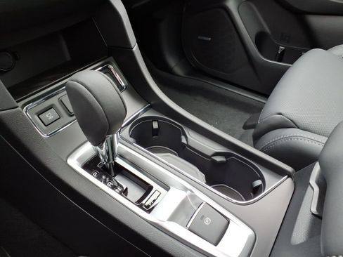 New 2026 Subaru Ascent Limited AWD/4WD image 18