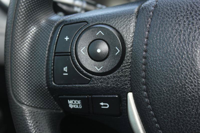 Used 2015 Toyota RAV4 XLE AWD/4WD image 24