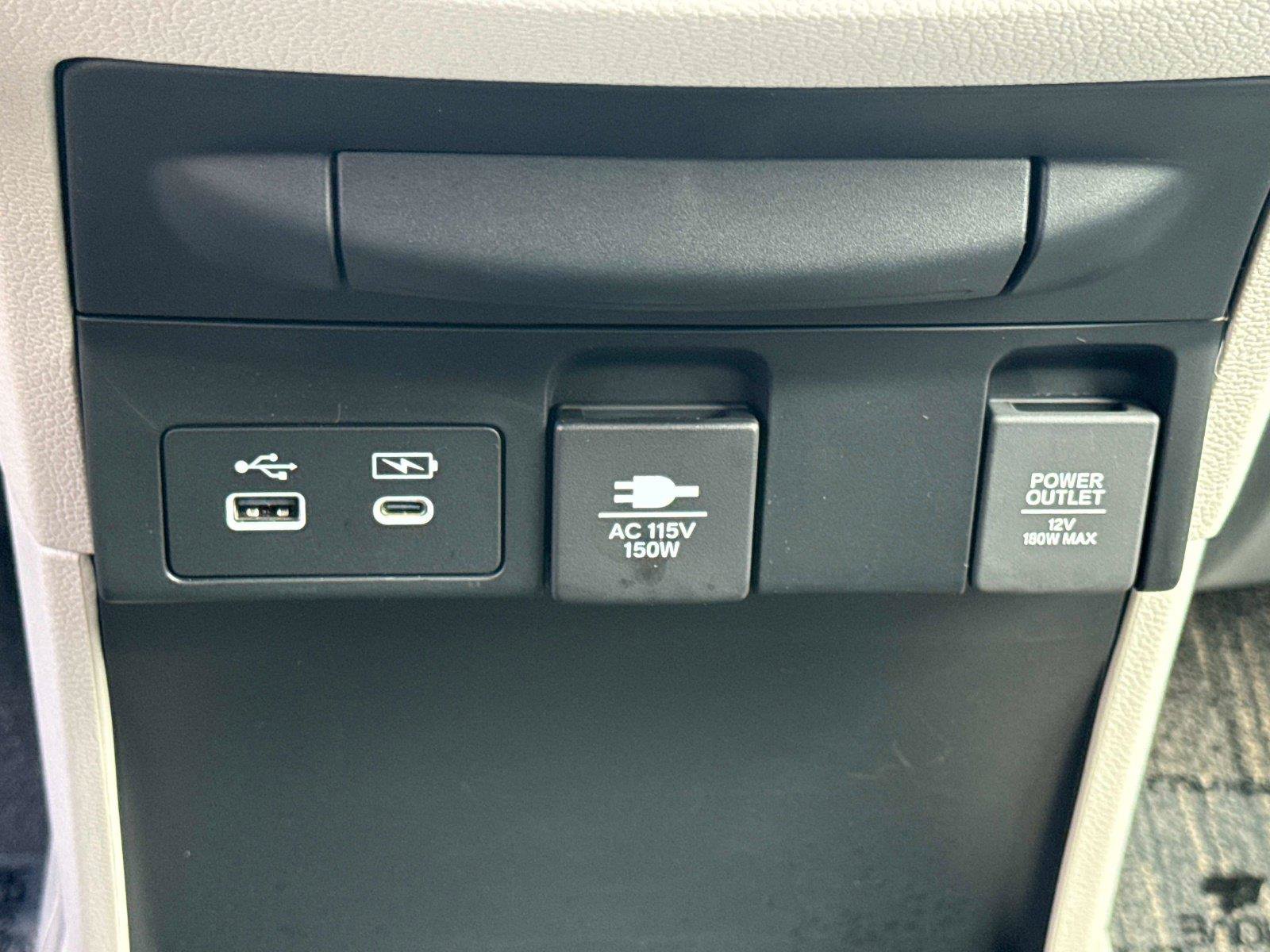 Certified 2026 Honda Odyssey Touring image 28