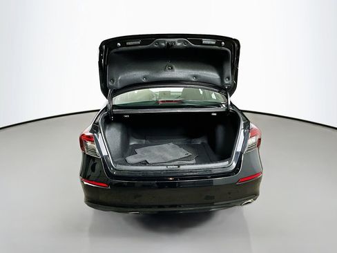 Used 2025 Honda Civic Sport image 31