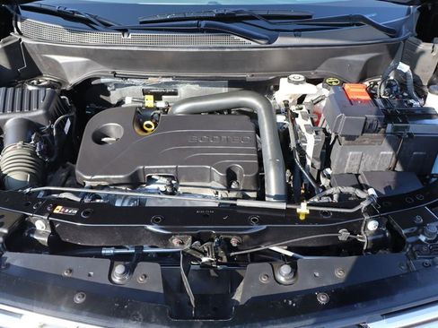 Used 2025 Chevrolet Equinox LT w/ Safety and Technology Package image 43