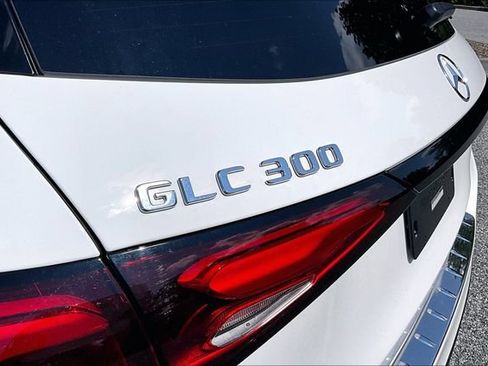 Used 2026 Mercedes-Benz GLC 300 4MATIC image 28
