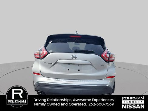 Used 2017 Nissan Murano S AWD/4WD image 4