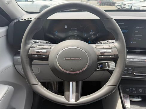 Used 2024 Hyundai Kona SEL FWD image 14