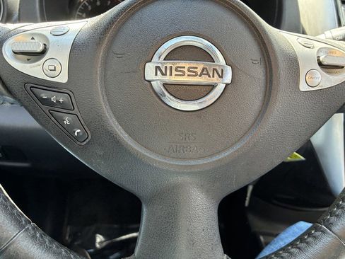 Used 2016 Nissan Versa Note SR w/ SR Tech Package FWD image 7