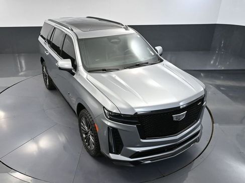 Used 2024 Cadillac Escalade V w/ LPO, ONYX Package AWD/4WD image 76