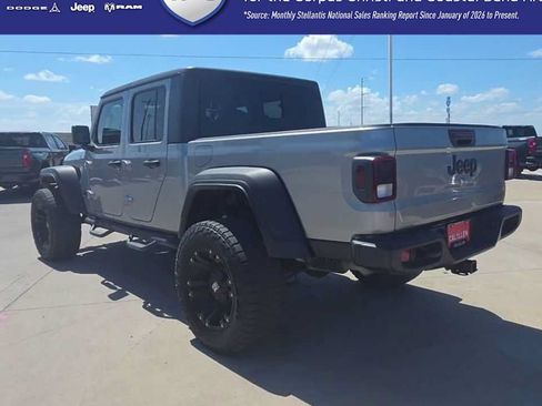 Used 2020 Jeep Gladiator Sport w/ Quick Order Package 24S AWD/4WD image 6