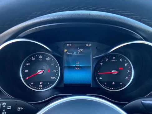 Used 2021 Mercedes-Benz GLC 300 image 23