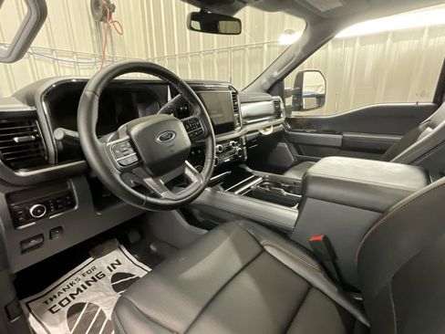 Used 2026 Ford F250 Lariat w/ Tremor Off-Road Package image 9