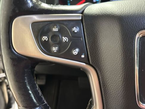 Used 2018 GMC Sierra 2500 Denali w/ Suspension Package, Off-Road AWD/4WD image 26