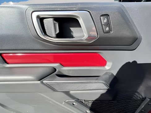 New 2025 Ford Bronco 2-Door w/ Sasquatch Package image 15