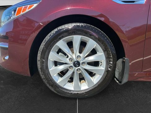 Used 2018 Kia Optima EX FWD image 12