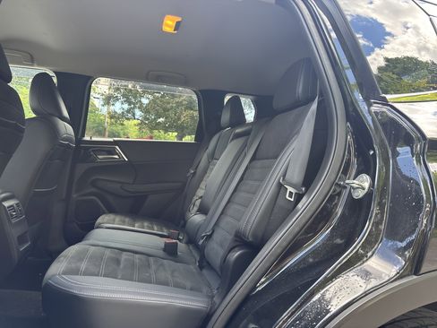 Used 2023 Mitsubishi Outlander Ralliart AWD/4WD image 13