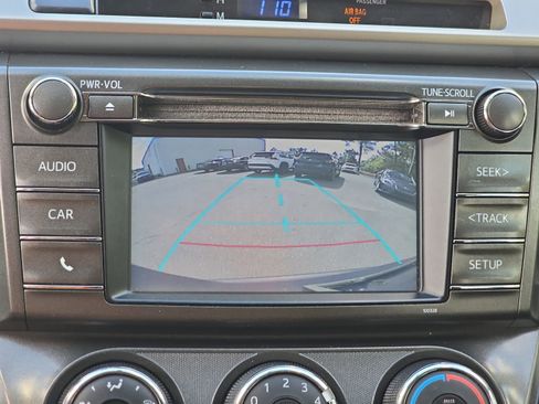 Used 2014 Toyota RAV4 LE image 21