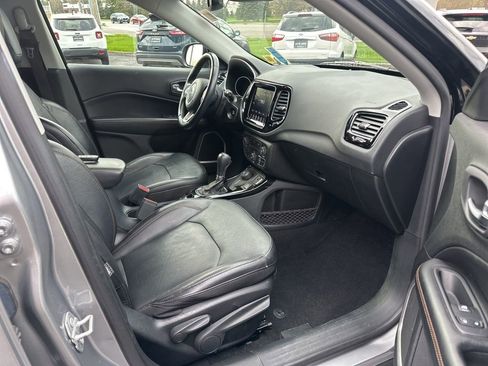 Used 2020 Jeep Compass Limited AWD/4WD image 34
