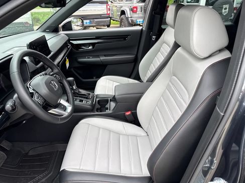 Certified 2026 Honda CR-V Sport Touring image 14