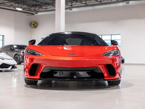 Used 2023 McLaren GT image 2