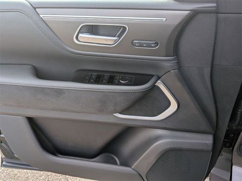 New 2026 INFINITI QX80 Luxe w/ Cargo Package image 15