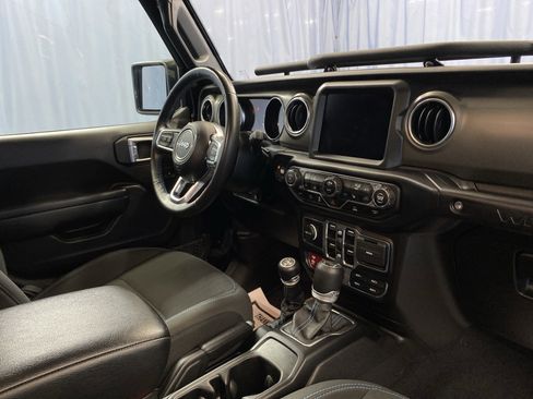 Used 2022 Jeep Wrangler Unlimited Rubicon 4xe w/ Cold Weather Group image 44