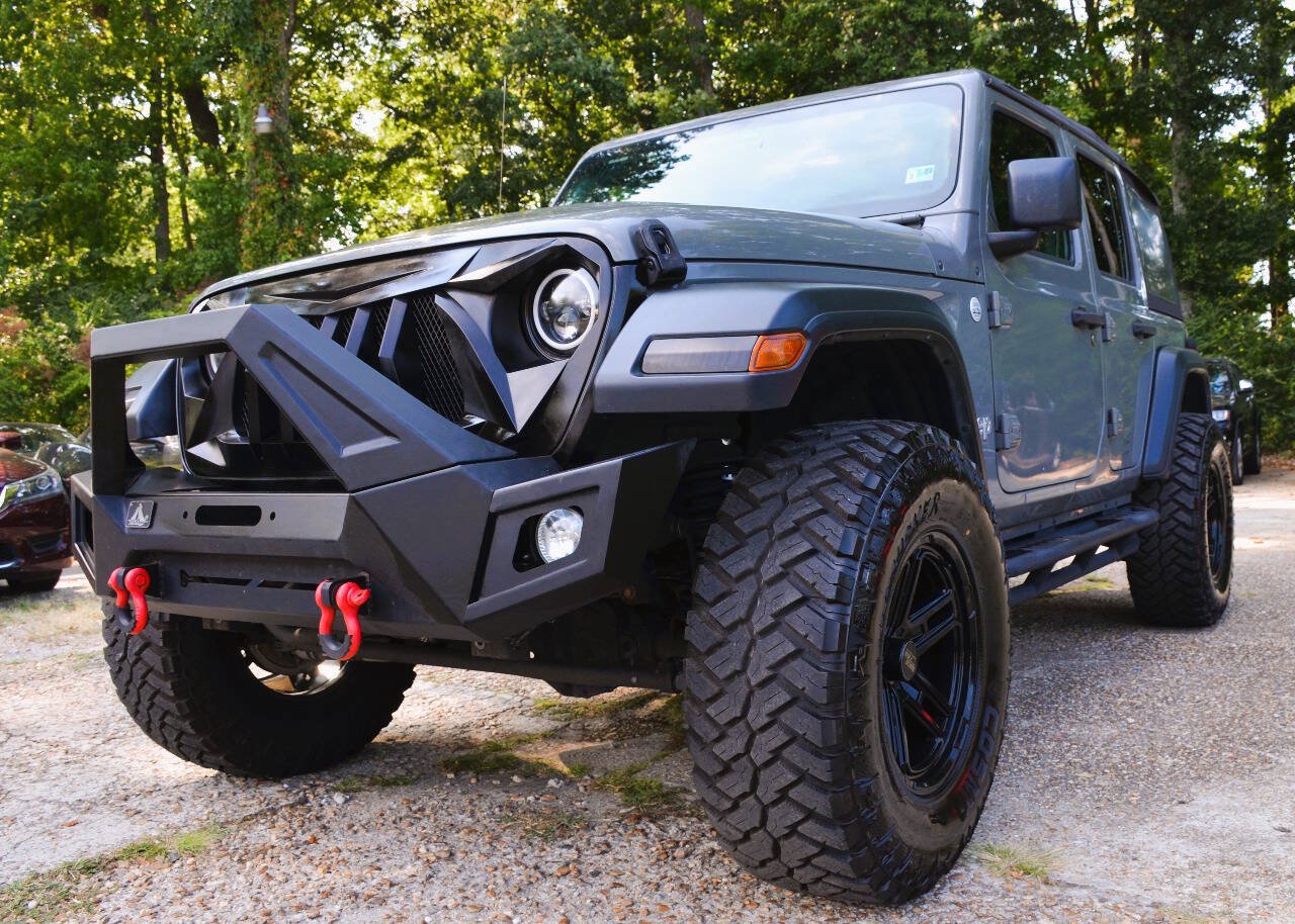 Used 2018 Jeep Wrangler Unlimited Sport S AWD/4WD image 2