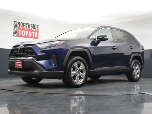 Used 2024 Toyota RAV4 XLE FWD image 30