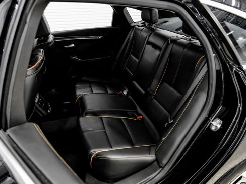 Used 2017 Chevrolet Impala Premier FWD image 21