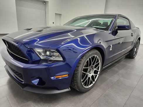 Used 2011 Ford Mustang Shelby GT500 w/ SVT Performance Pkg RWD image 63
