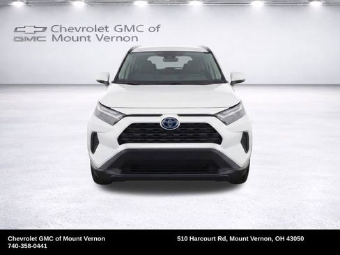 Used 2024 Toyota RAV4 XLE w/ Convenience Package AWD/4WD image 11