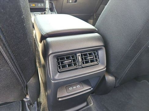 Used 2025 Honda CR-V EX image 16