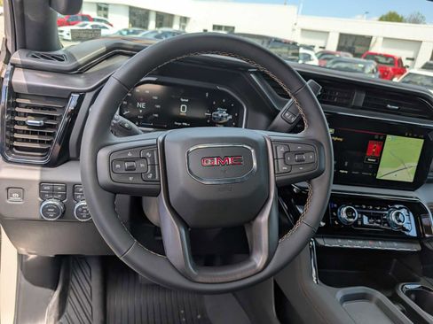 New 2026 GMC Sierra 2500 AT4 w/ AT4 Premium Plus Package AWD/4WD image 32
