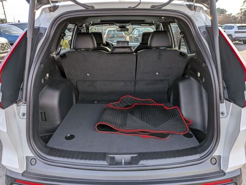 Used 2025 Honda CR-V Sport-L image 31