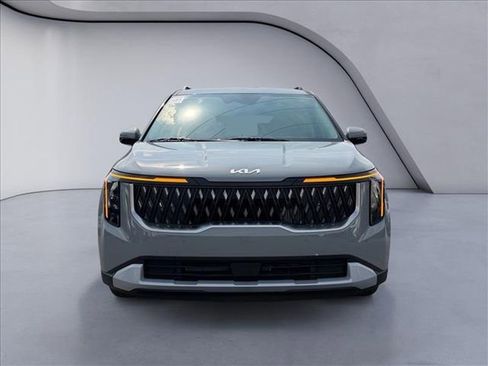 New 2026 Kia Carnival EX image 8