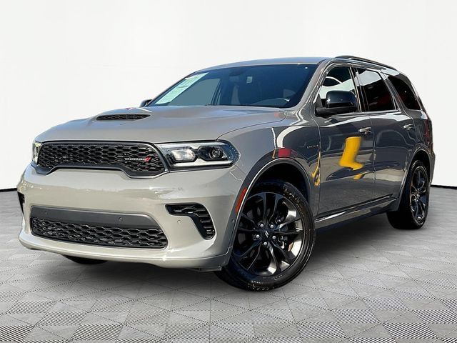 Used 2023 Dodge Durango R/T w/ Blacktop Package RWD image 3