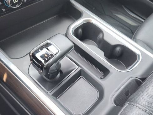 Used 2024 GMC Sierra 1500 SLT RWD image 20