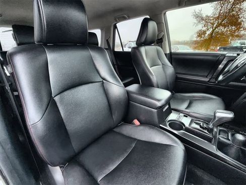 Used 2016 Toyota 4Runner TRD Pro image 15